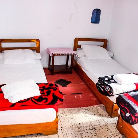 Cordoba Pension เชฟชาอูน ภายนอก รูปภาพ
