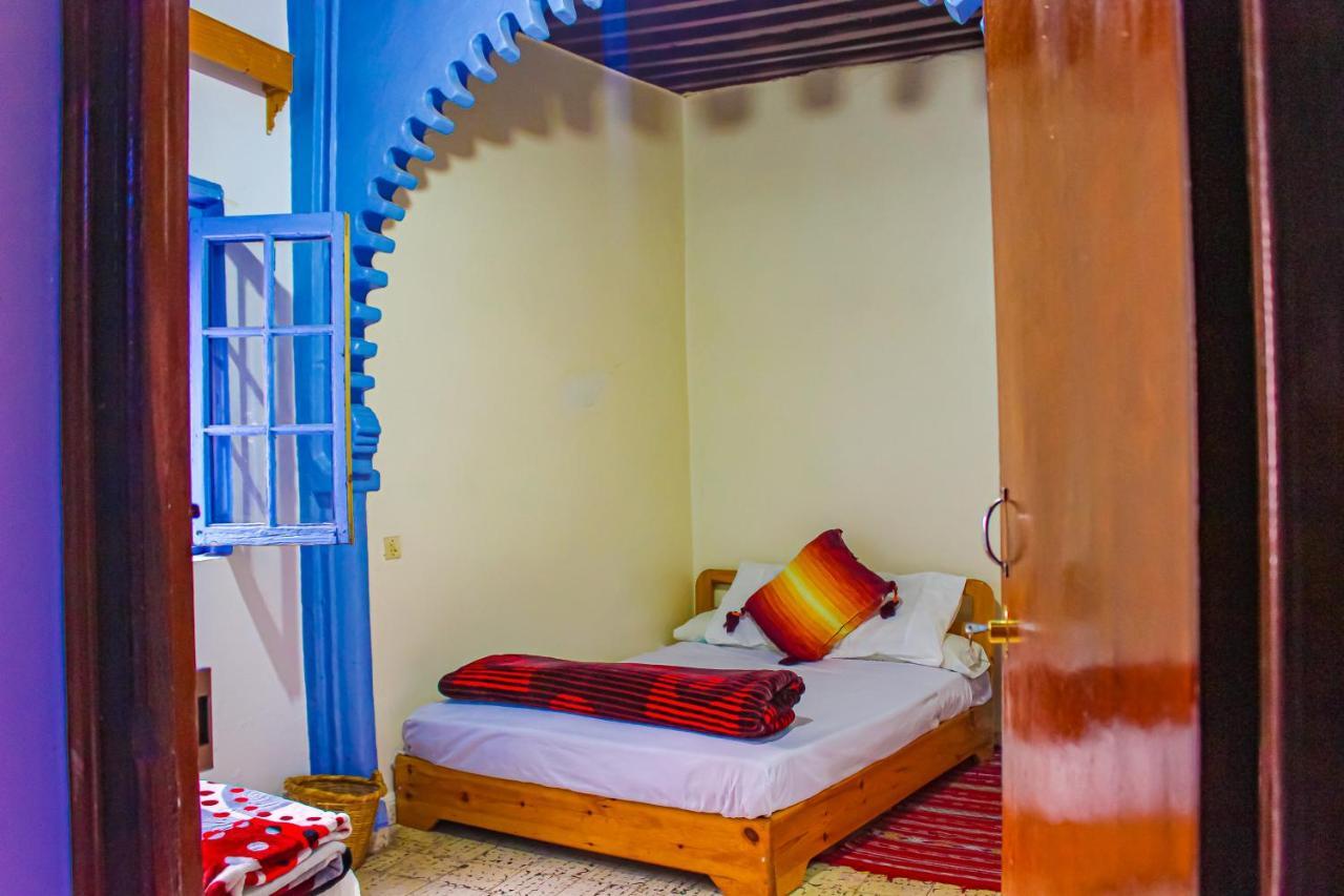Cordoba Pension เชฟชาอูน ภายนอก รูปภาพ