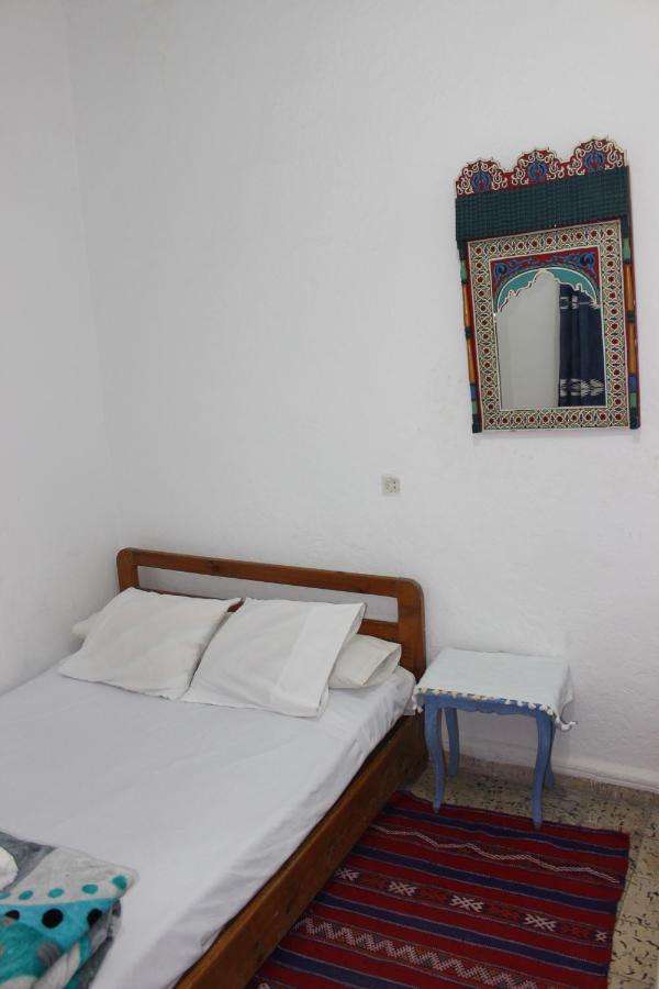 Cordoba Pension เชฟชาอูน ภายนอก รูปภาพ