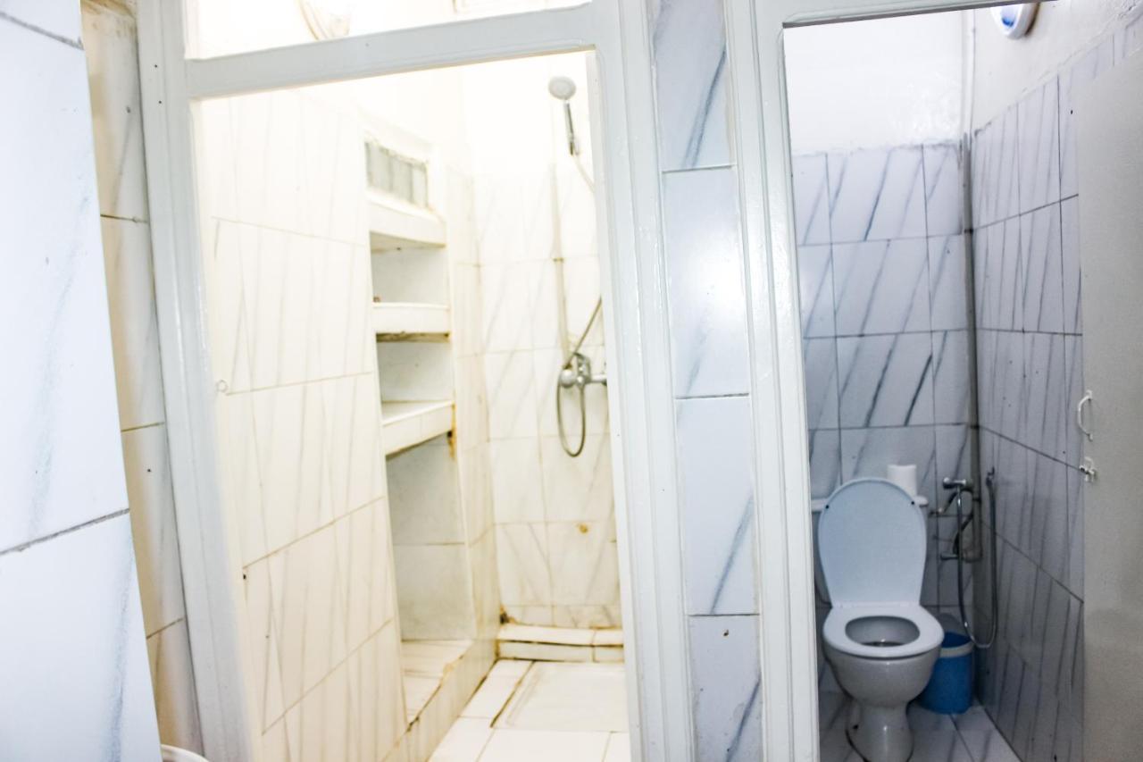Cordoba Pension เชฟชาอูน ภายนอก รูปภาพ