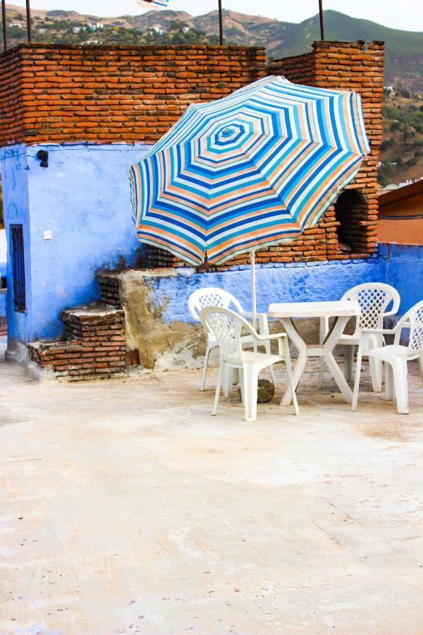 Cordoba Pension เชฟชาอูน ภายนอก รูปภาพ