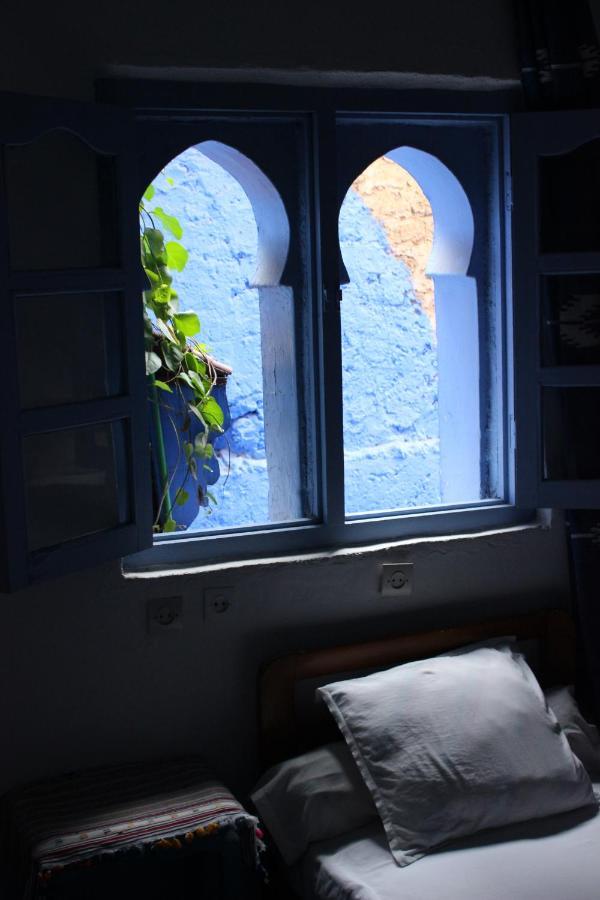 Cordoba Pension เชฟชาอูน ภายนอก รูปภาพ
