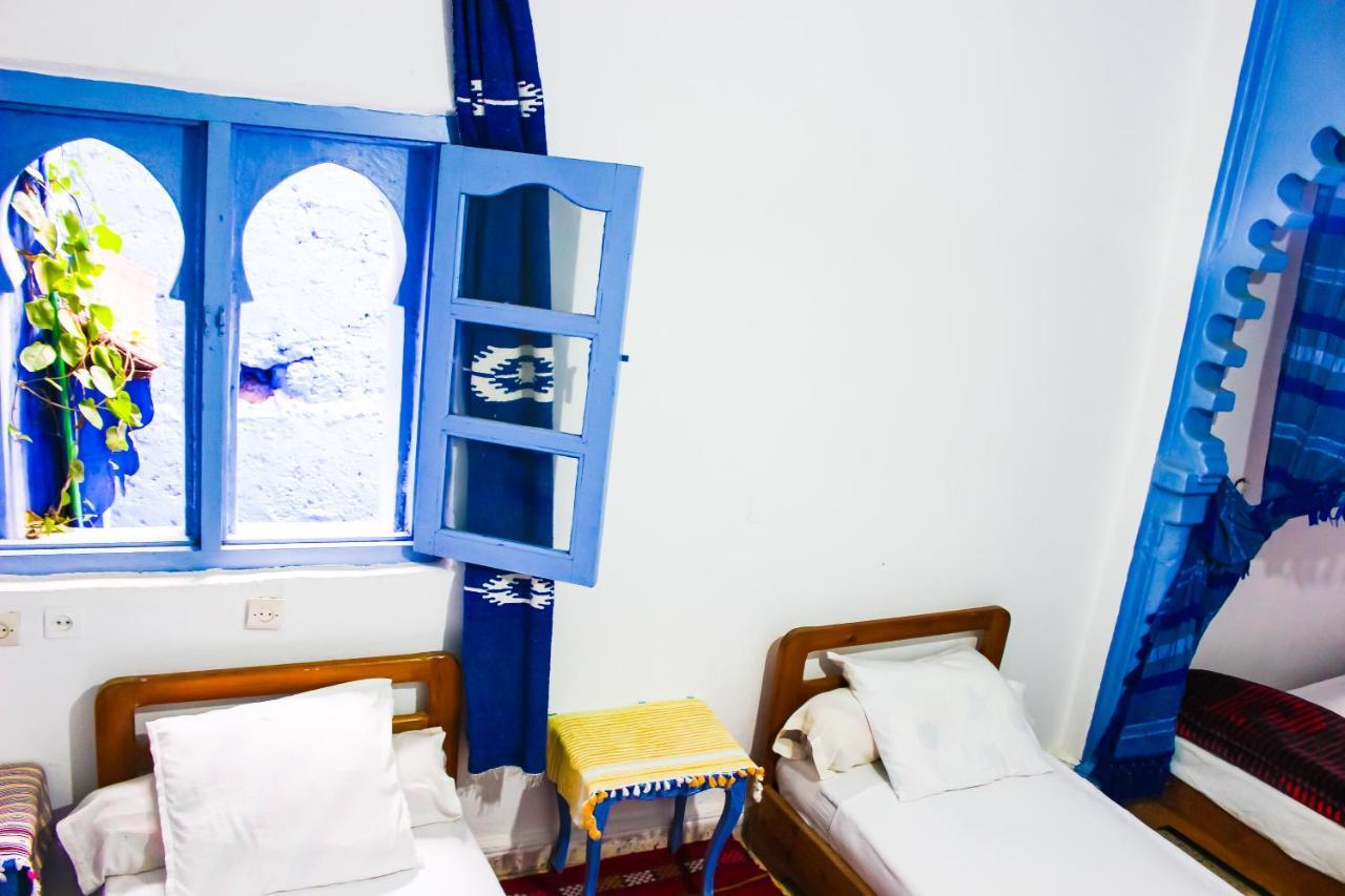 Cordoba Pension เชฟชาอูน ภายนอก รูปภาพ