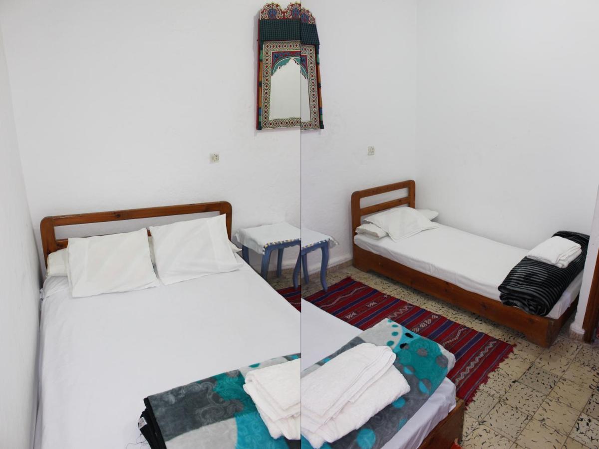 Cordoba Pension เชฟชาอูน ภายนอก รูปภาพ