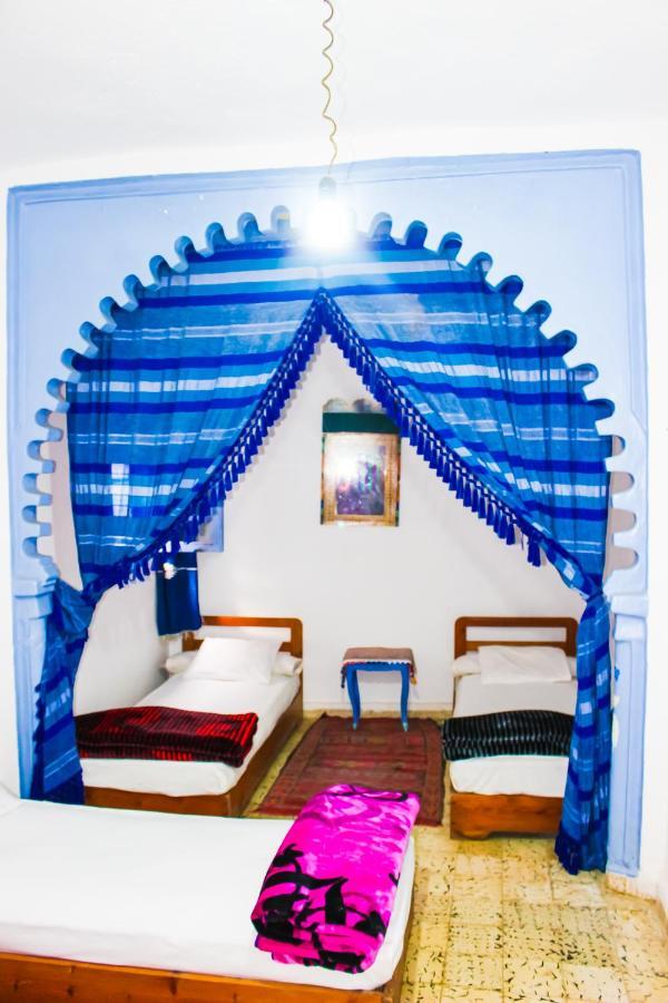 Cordoba Pension เชฟชาอูน ภายนอก รูปภาพ