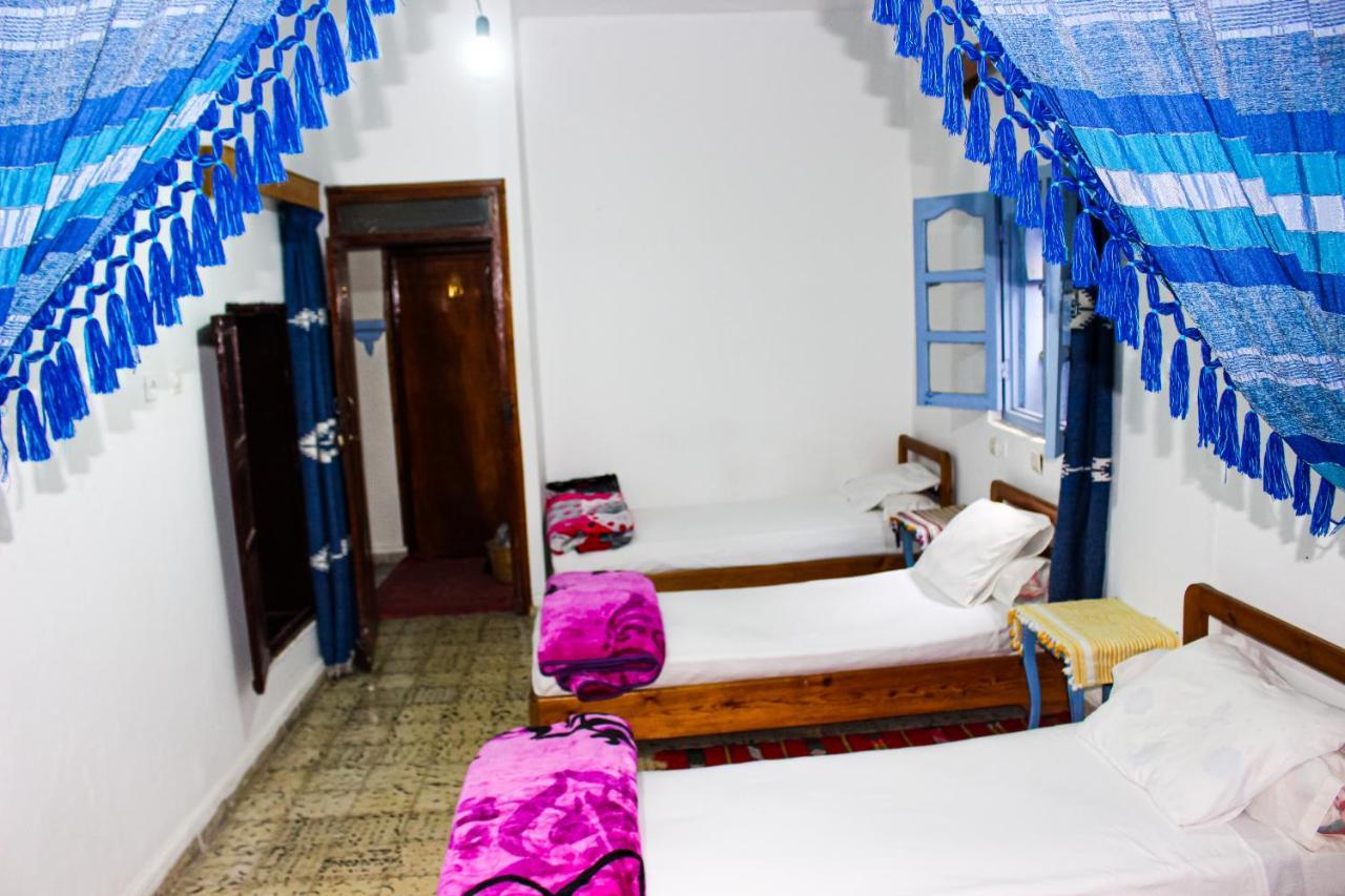Cordoba Pension เชฟชาอูน ภายนอก รูปภาพ